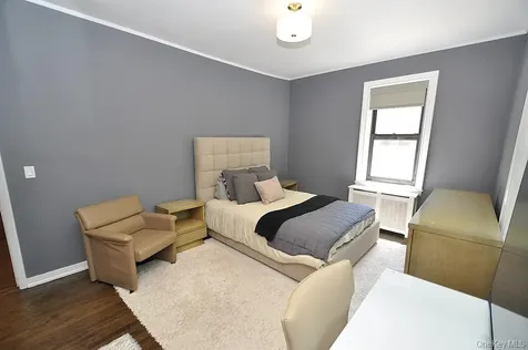 143 Garth Road Scarsdale NY 10583