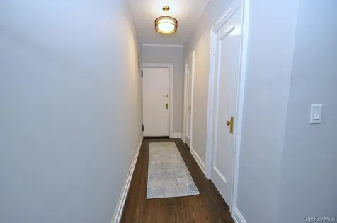 143 Garth Road Scarsdale NY 10583