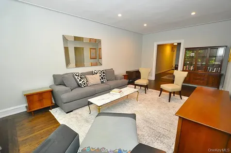 143 Garth Road Scarsdale NY 10583