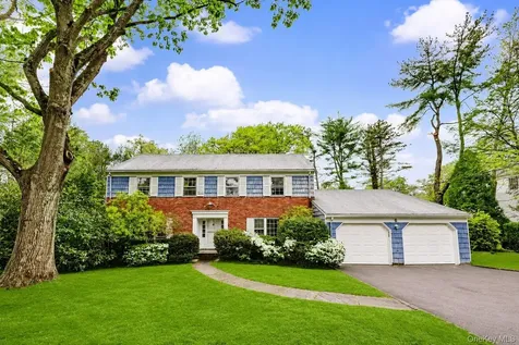 6 Hidden Green Lane Larchmont NY 10538