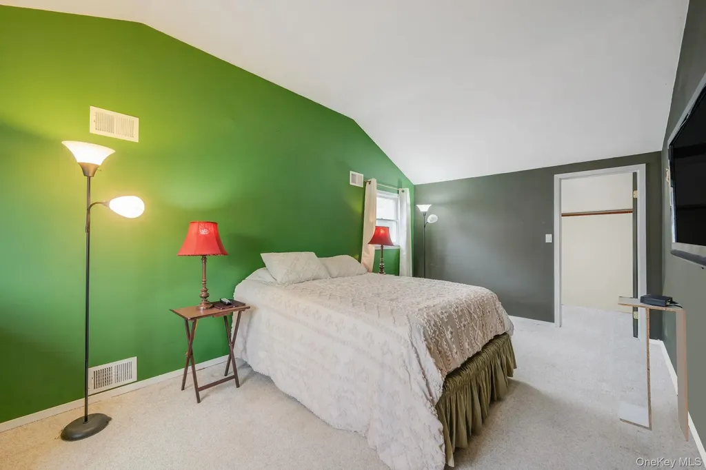 29 Franklin Street Islip NY 11751