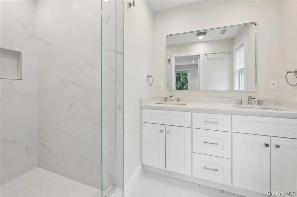 87 Crystal Street Harrison NY 10528