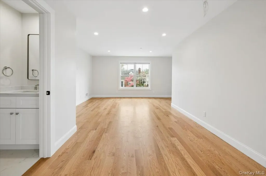 87 Crystal Street Harrison NY 10528