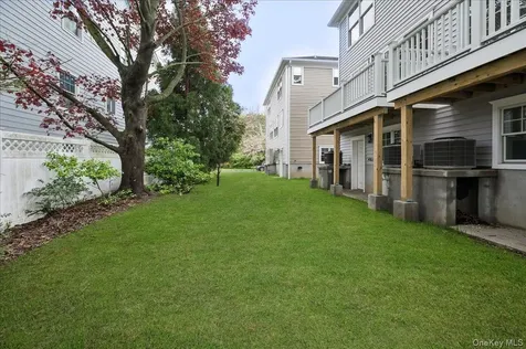 87 Crystal Street Harrison NY 10528