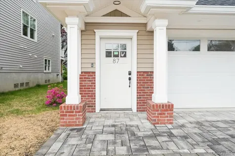 87 Crystal Street Harrison NY 10528