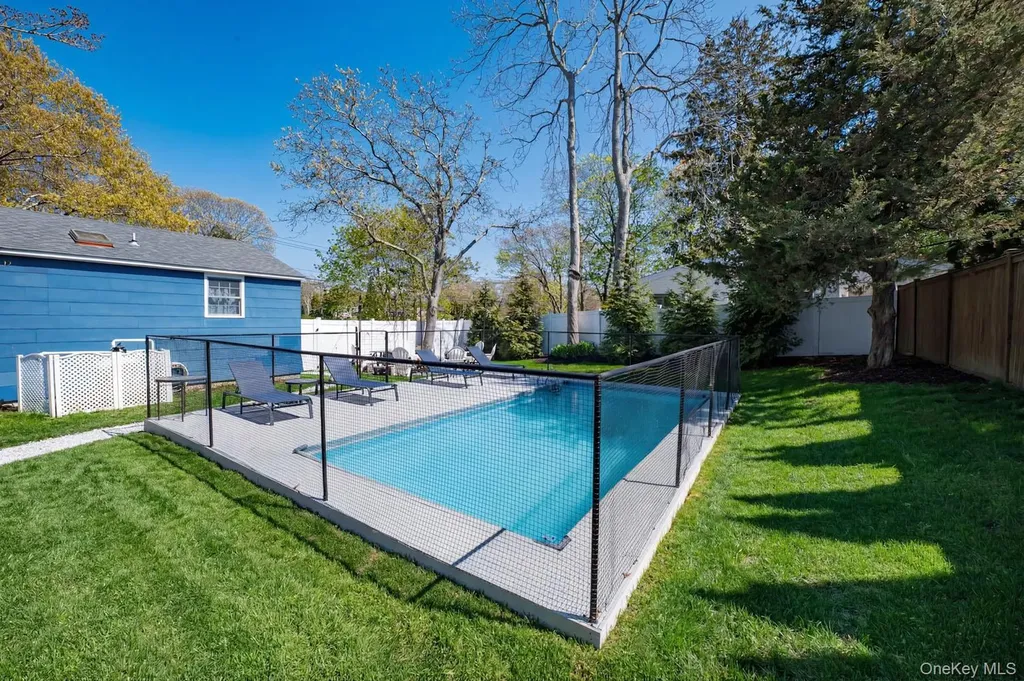 48 Springville Road Hampton Bays NY 11946