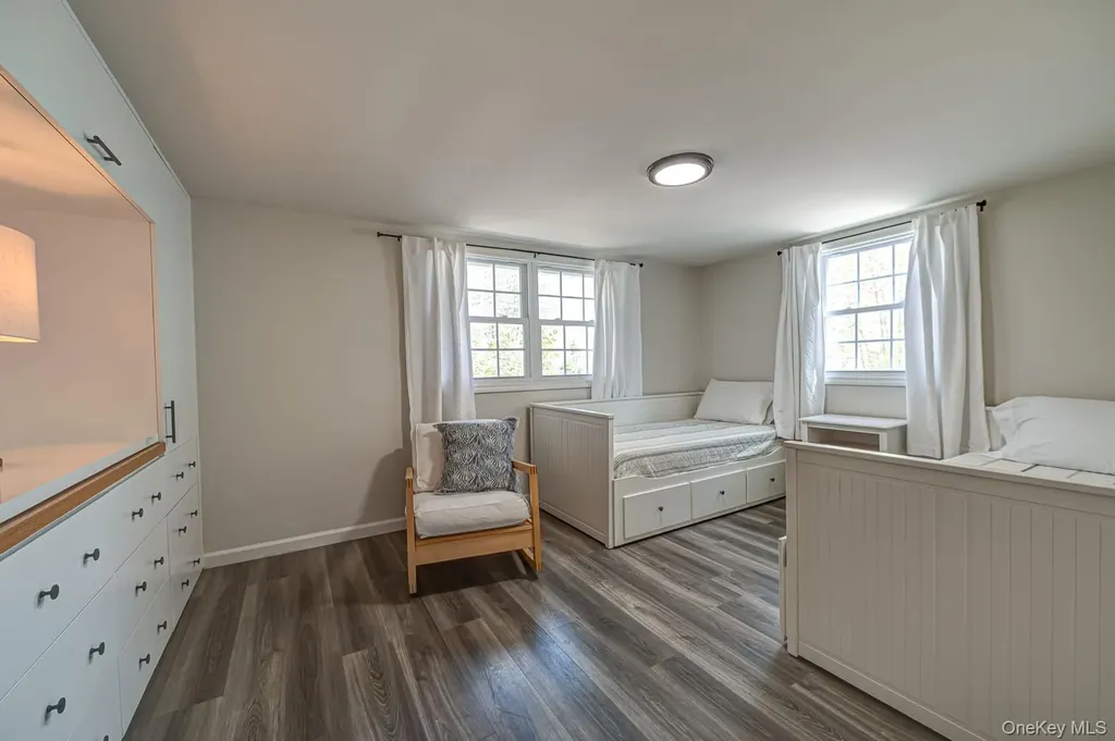 48 Springville Road Hampton Bays NY 11946