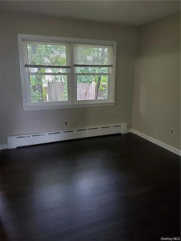 349 S Middletown Road Nanuet NY 10954