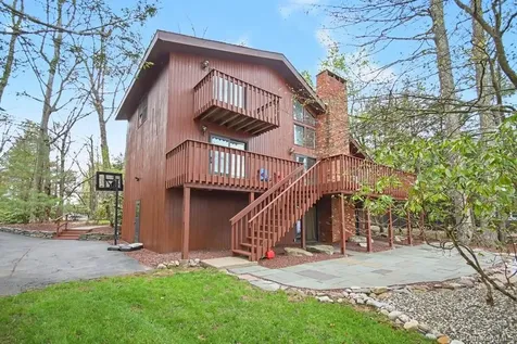 116 Lake Shore Drive W Rock Hill NY 12775