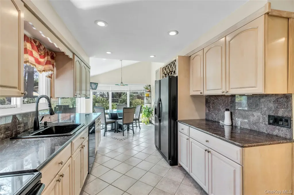 132 Washington Avenue Plainview NY 11803