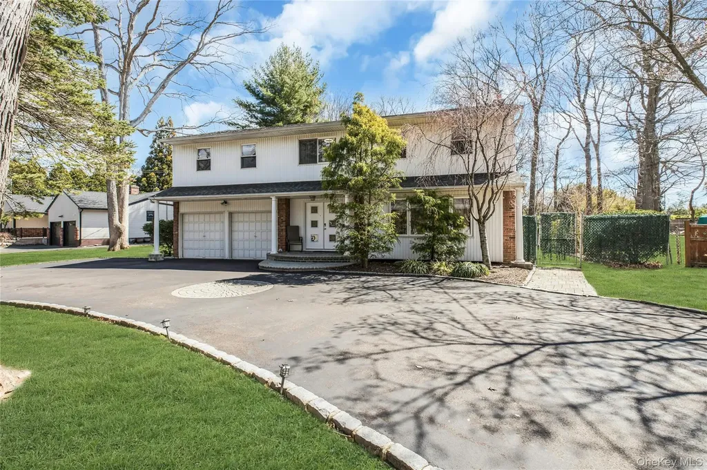 132 Washington Avenue Plainview NY 11803