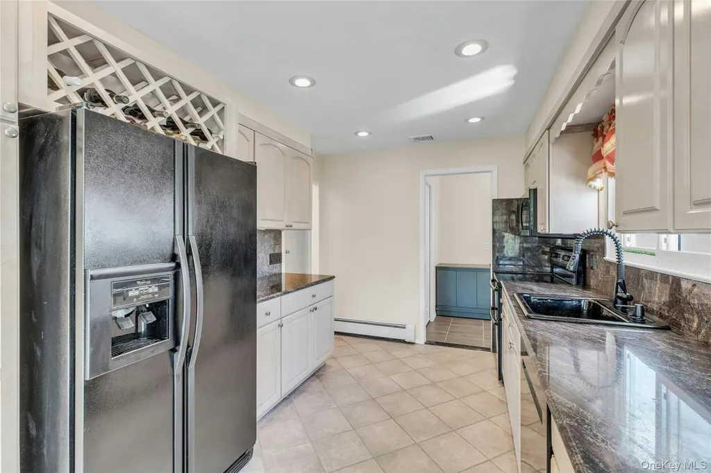 132 Washington Avenue Plainview NY 11803