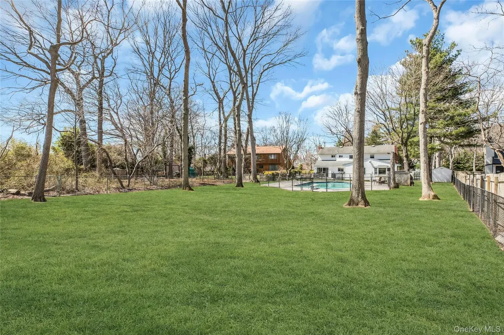 132 Washington Avenue Plainview NY 11803