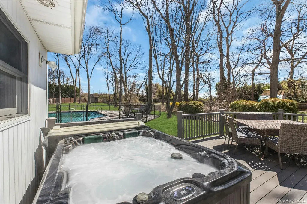 132 Washington Avenue Plainview NY 11803