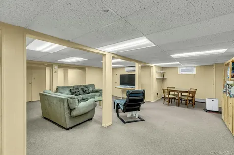 132 Washington Avenue Plainview NY 11803