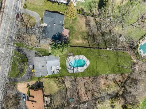 132 Washington Avenue Plainview NY 11803