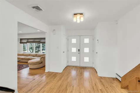 132 Washington Avenue Plainview NY 11803