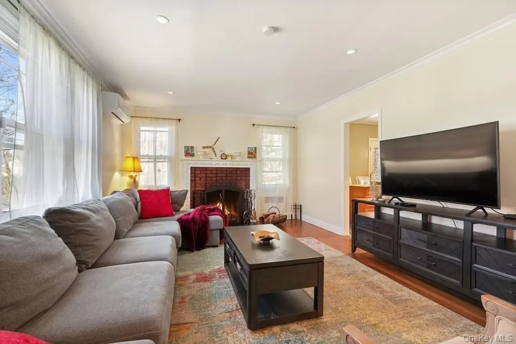 199 South Road White Plains NY 10603