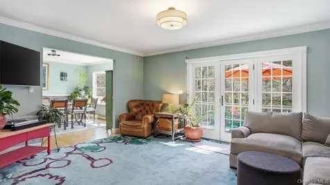 18 Beaver Lane W Westhampton NY 11977