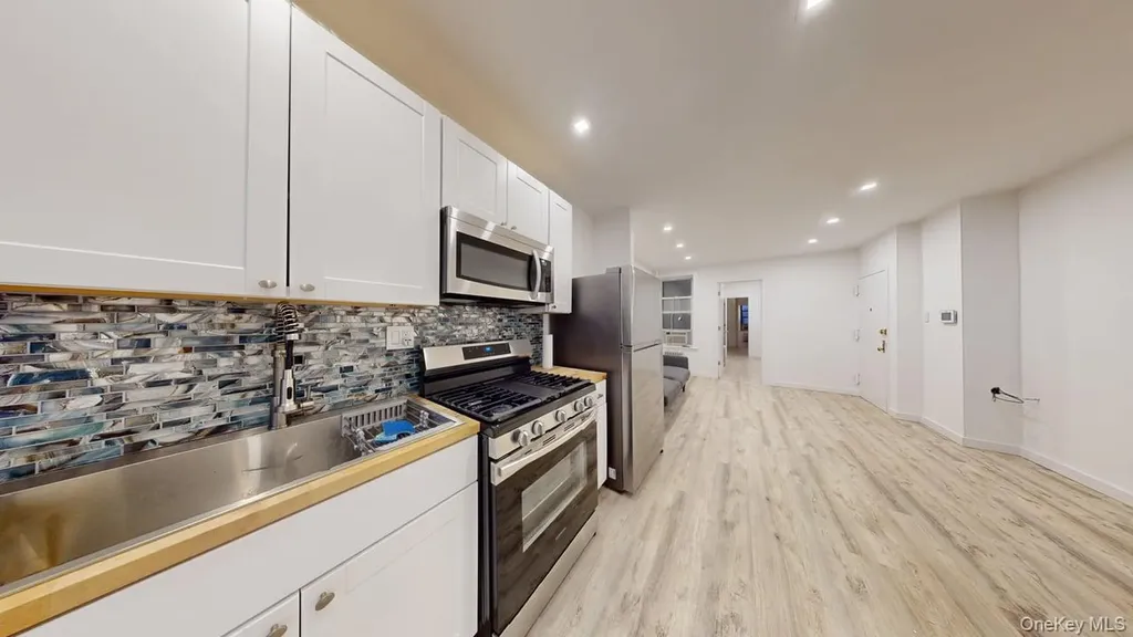 1679 Gates Avenue Ridgewood NY 11385