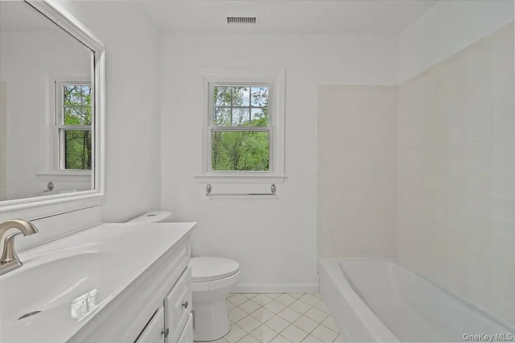 10 Silvermine Drive South Salem NY 10590