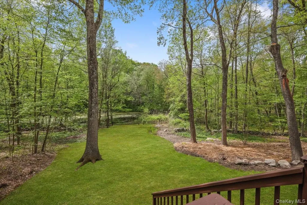 10 Silvermine Drive South Salem NY 10590