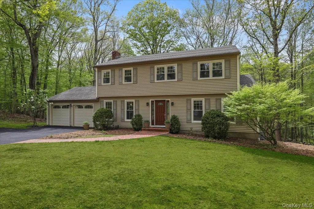 10 Silvermine Drive South Salem NY 10590