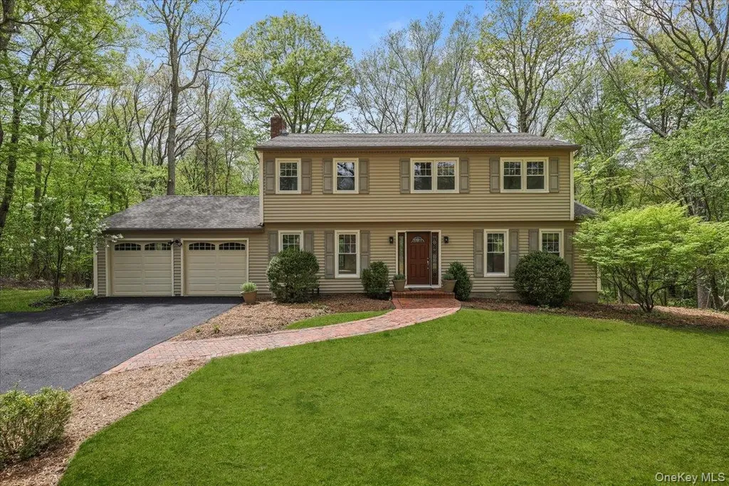 10 Silvermine Drive South Salem NY 10590