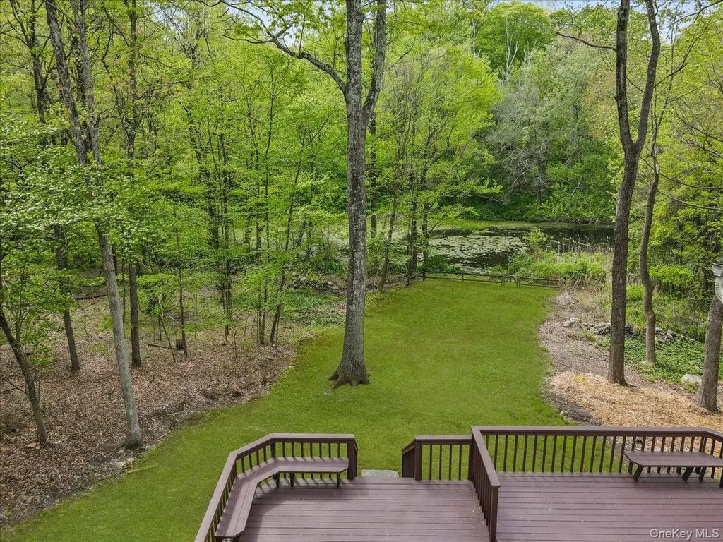 10 Silvermine Drive South Salem NY 10590