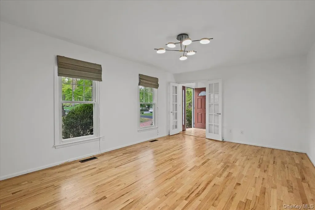 10 Silvermine Drive South Salem NY 10590