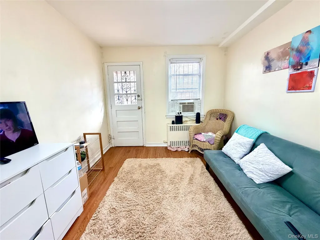 6143 157th Street Flushing NY 11367