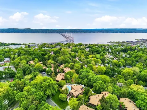 373 Martling Avenue Tarrytown NY 10591