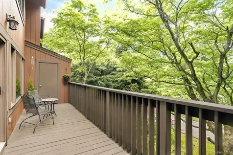 373 Martling Avenue Tarrytown NY 10591