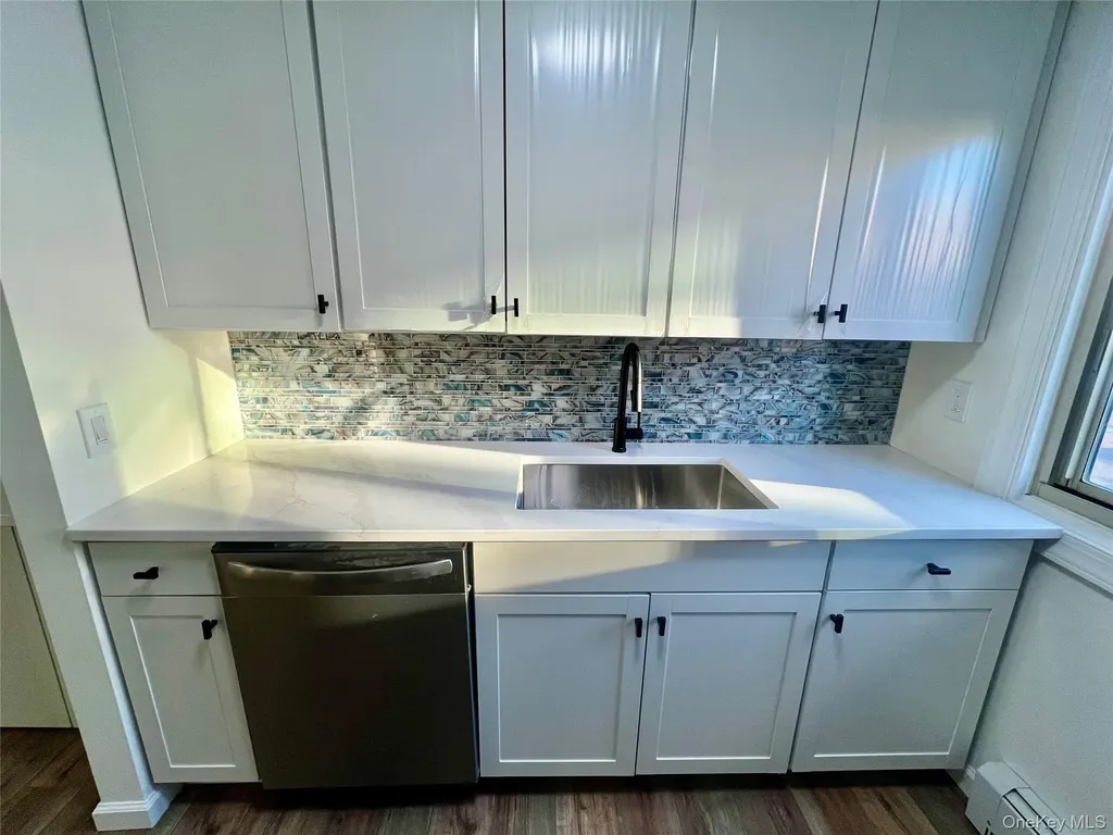 2449I Union Boulevard Islip NY 11751