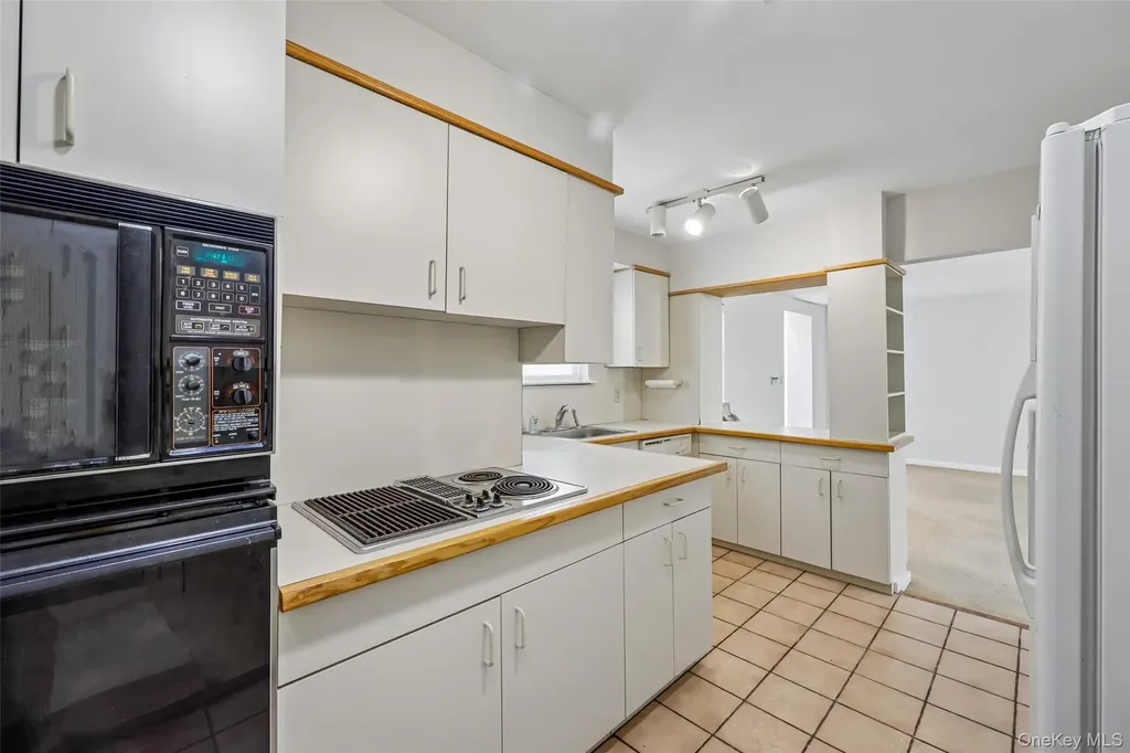 1331 Broadway Hewlett NY 11557