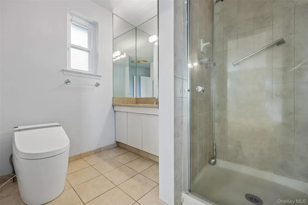 1331 Broadway Hewlett NY 11557
