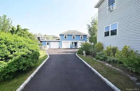 Lindenhurst NY 11757