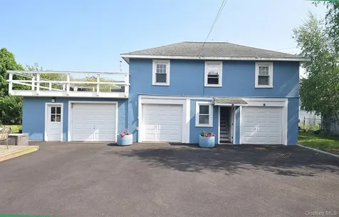 Lindenhurst NY 11757