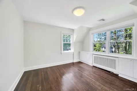 10 Dupont Avenue White Plains NY 10605