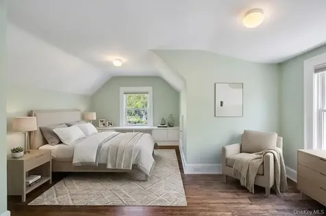 10 Dupont Avenue White Plains NY 10605