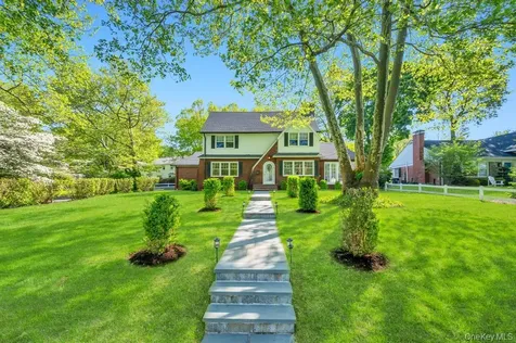 10 Dupont Avenue White Plains NY 10605