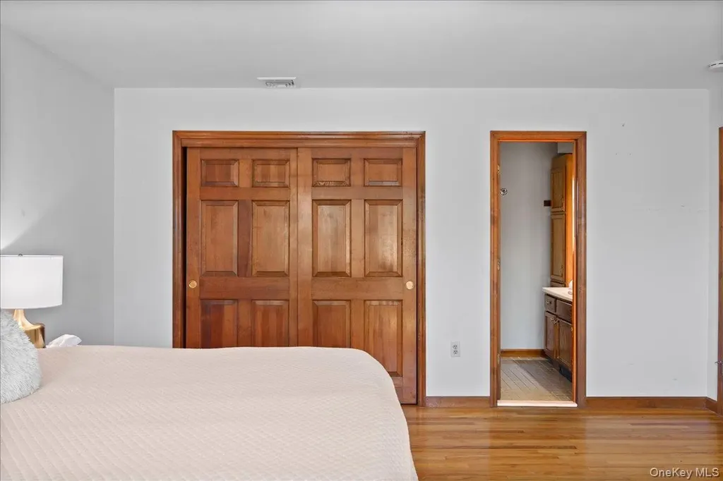 13 Hart Drive Poughkeepsie NY 12603