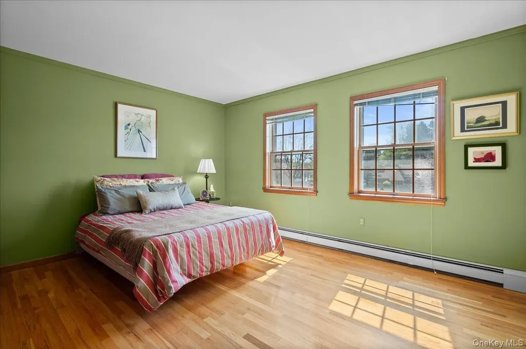13 Hart Drive Poughkeepsie NY 12603