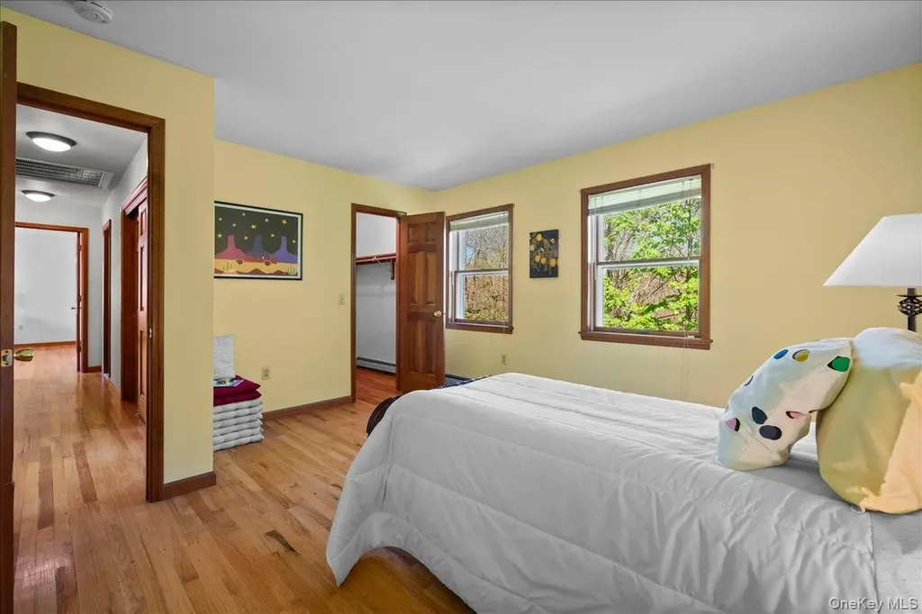 13 Hart Drive Poughkeepsie NY 12603