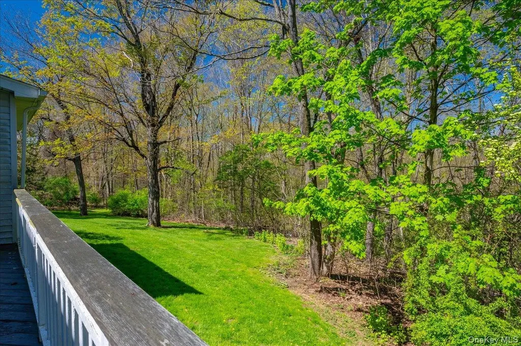 13 Hart Drive Poughkeepsie NY 12603