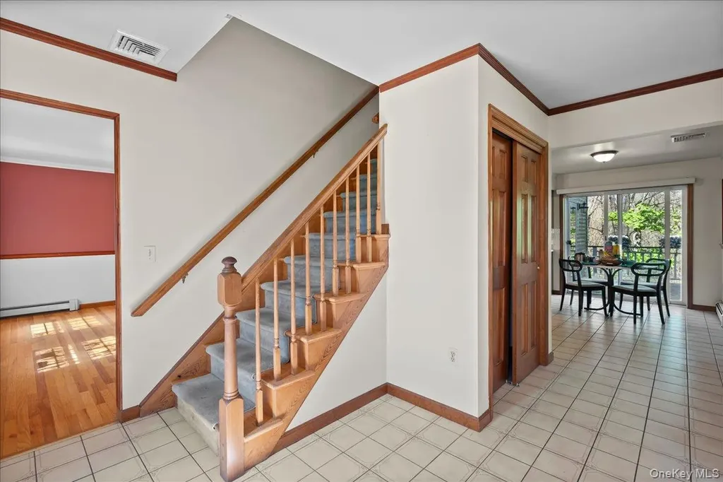 13 Hart Drive Poughkeepsie NY 12603