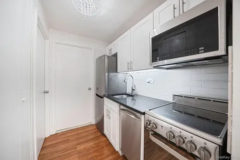 150 W 51st Street New York (manhattan) NY 10019