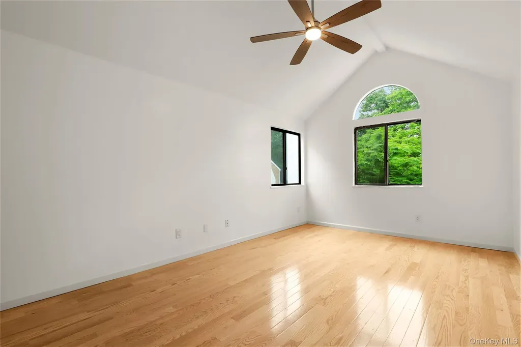 41 Rambling Brook Road Chappaqua NY 10514