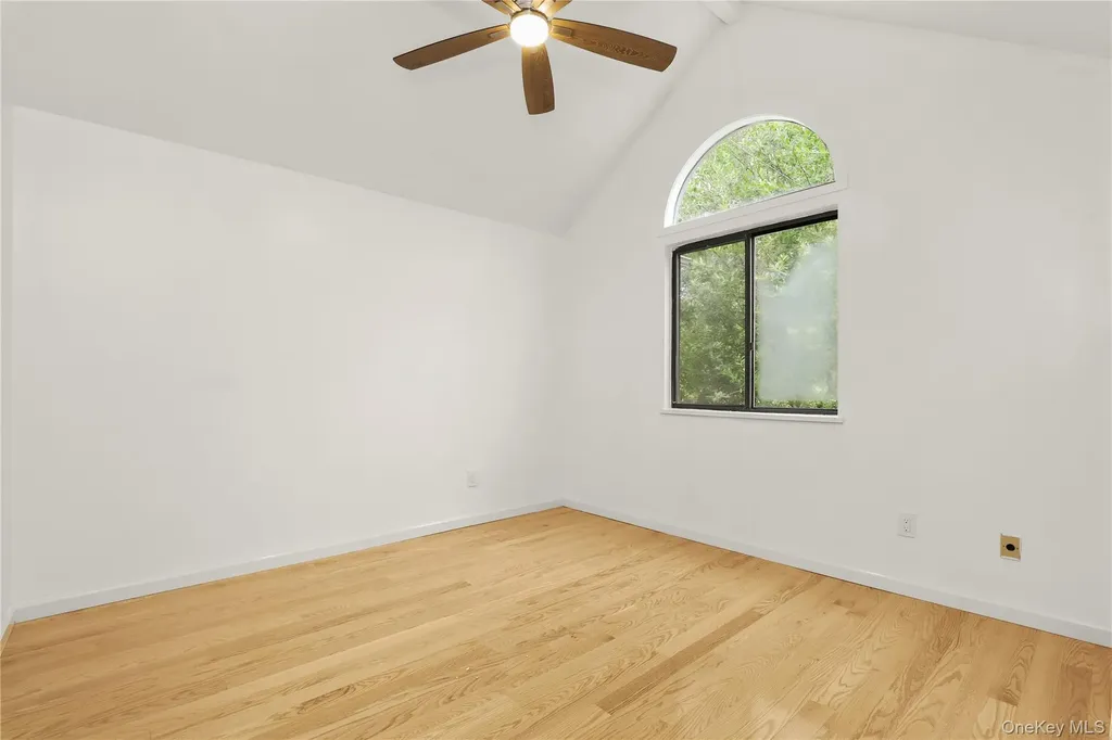 41 Rambling Brook Road Chappaqua NY 10514