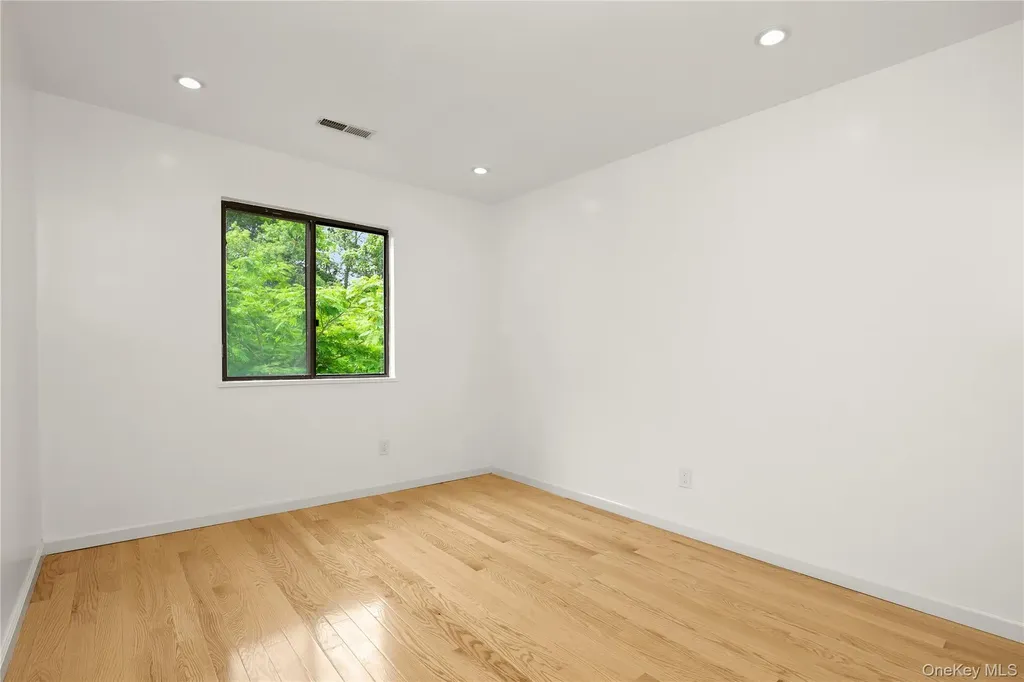 41 Rambling Brook Road Chappaqua NY 10514